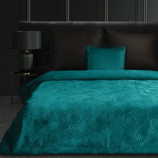 LILI velvet bedspread